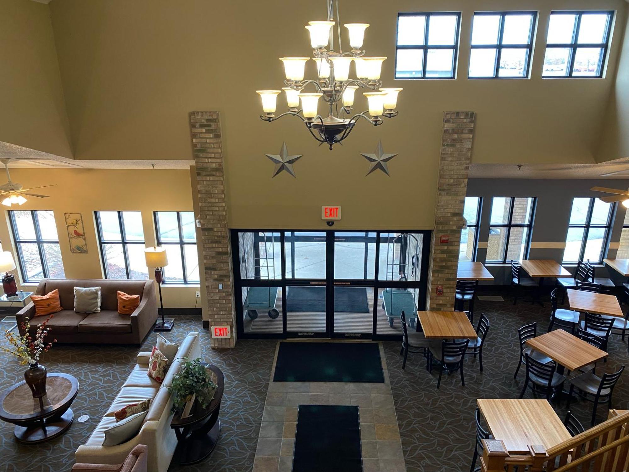 Americinn By Wyndham Greenville Εξωτερικό φωτογραφία