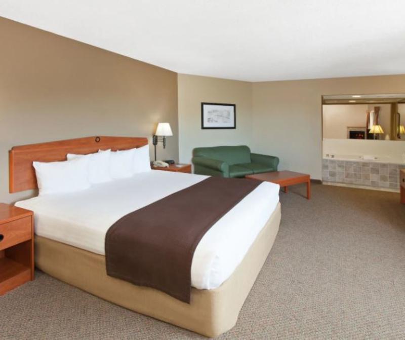 Americinn By Wyndham Greenville Εξωτερικό φωτογραφία